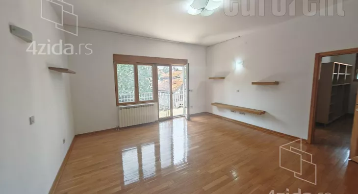 4-etažna kuća | 4zida