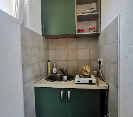 Poslovna zgrada | 4zida