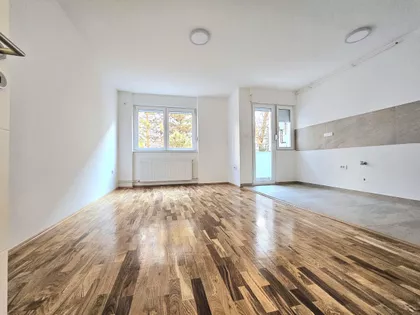 Adamovićevo Naselje | 4zida.rs