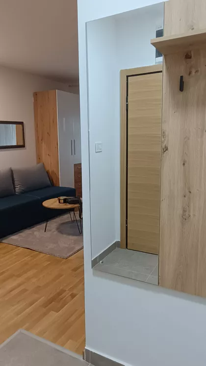 Gorana Jojića | 4zida.rs