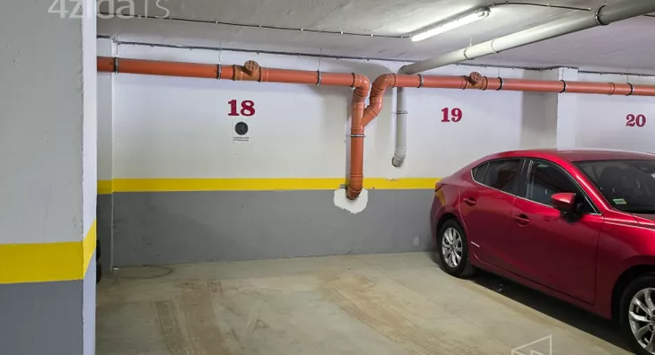 Garaža/Parking | 4zida