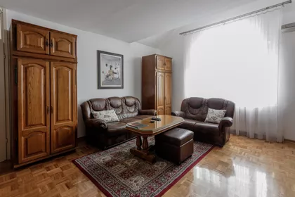 Marka Čelebonovića 43 | 4zida.rs