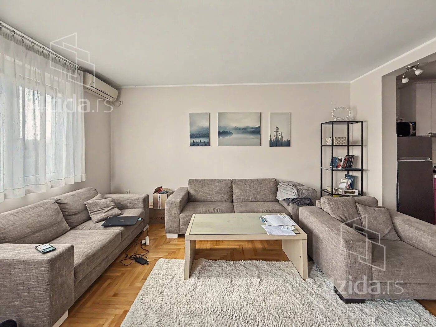 Dvoiposoban stan | 4zida