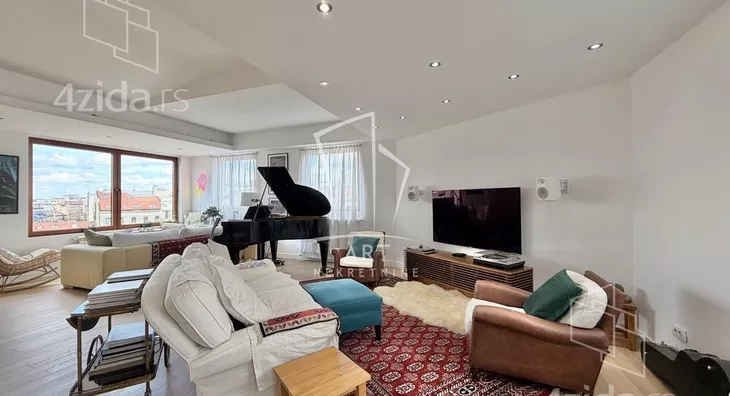 Četvoroiposoban stan | 4zida