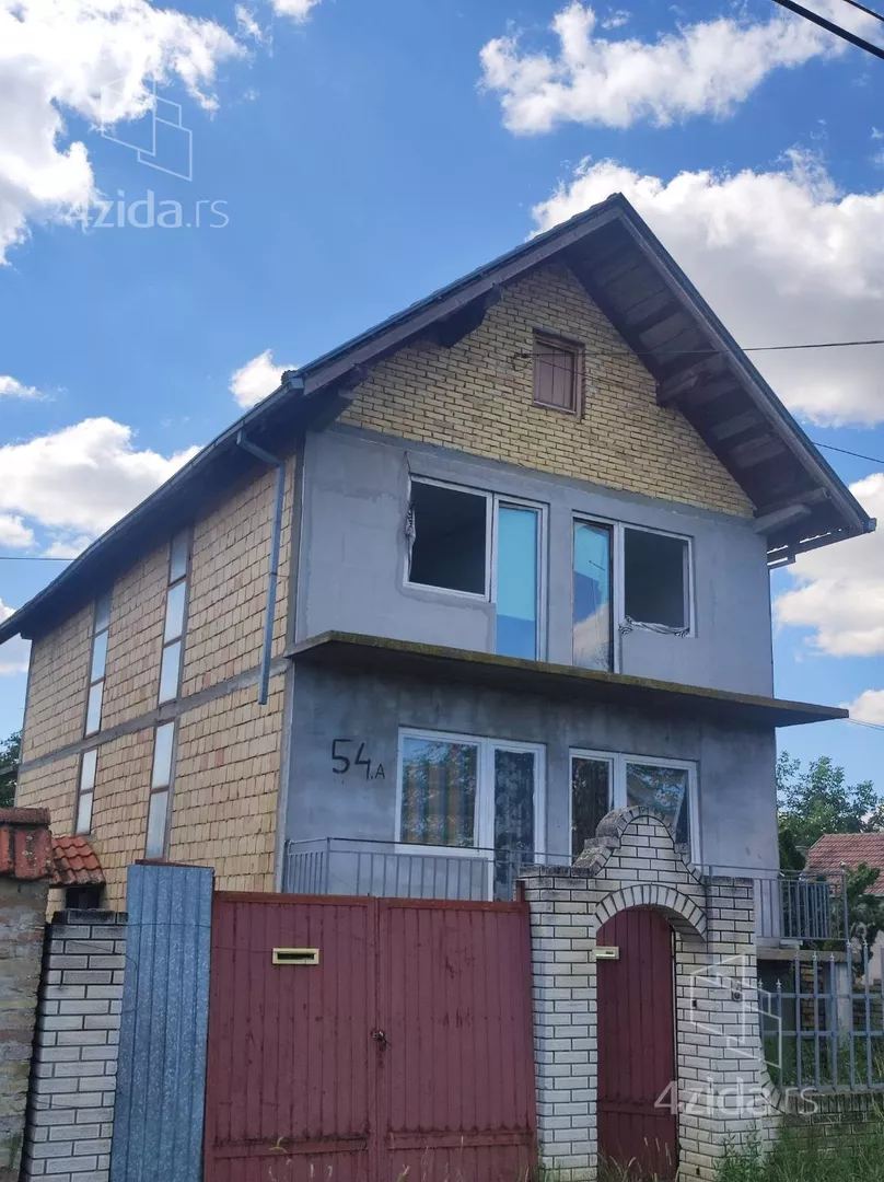 3-etažna kuća | 4zida