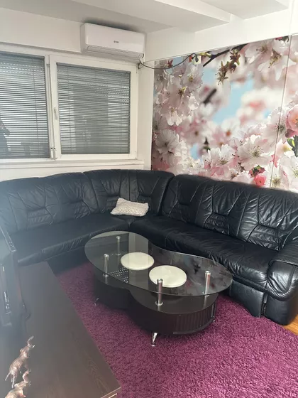 Omladinska | 4zida.rs