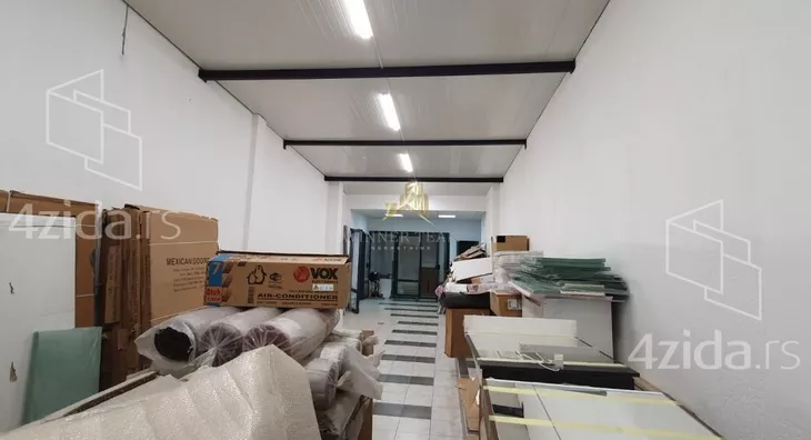 Poslovni prostor | 4zida