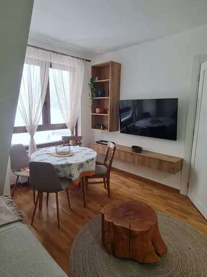Poručnika Savičića I Radića 50A | 4zida.rs