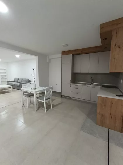 Ruže Jovanović | 4zida.rs