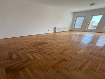 Gradske lokacije | 4zida.rs