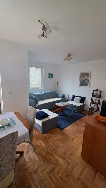 Milovana Vidakovića 13 | 4zida.rs