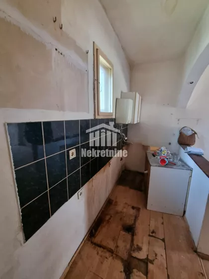 Prvomajska | 4zida.rs