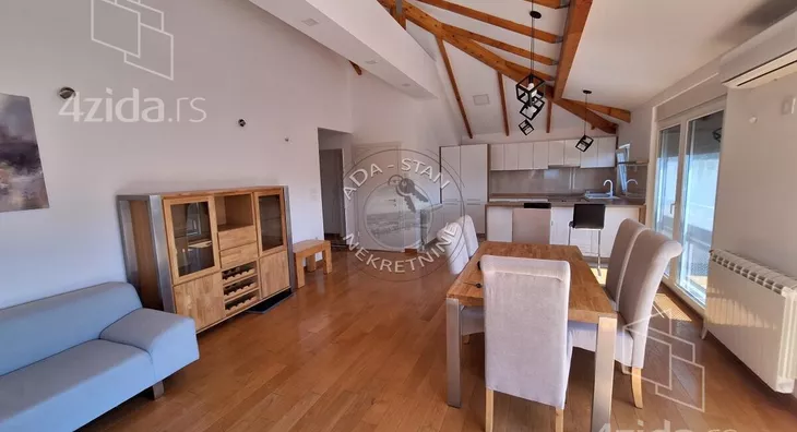 Četvoroiposoban stan | 4zida