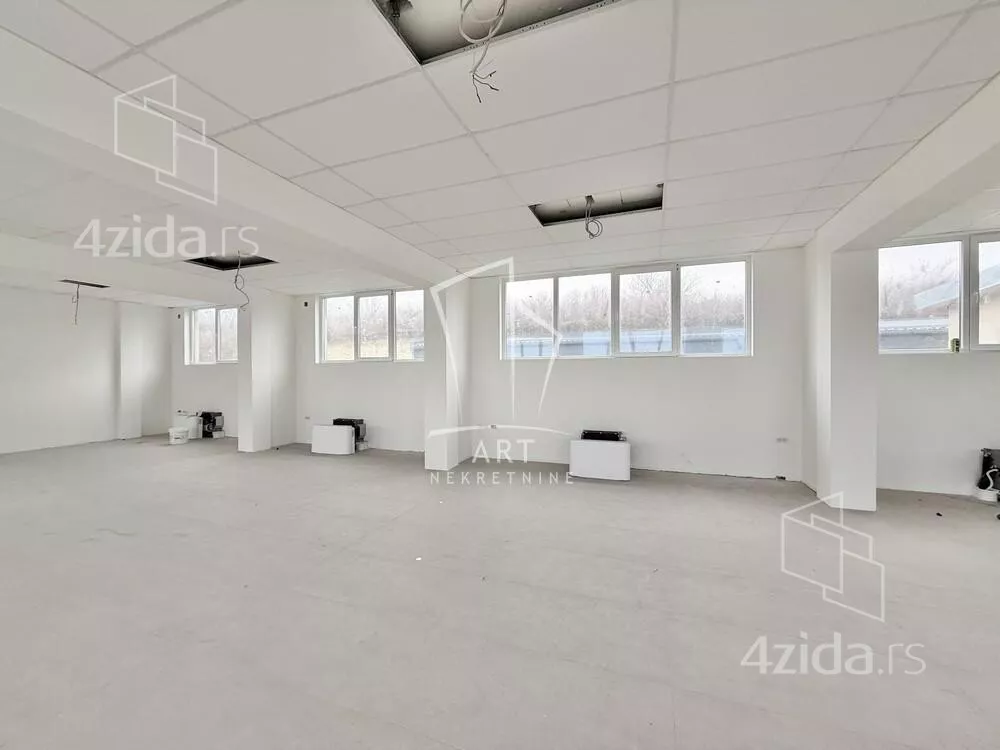 Poslovni prostor | 4zida