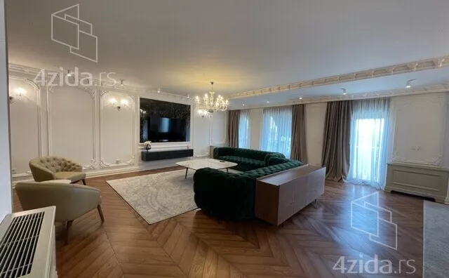 Petosoban stan | 4zida