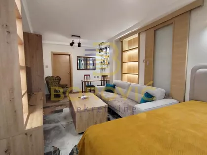 Borča | 4zida.rs