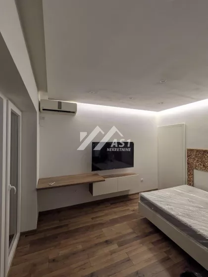 Maksima Gorkog | 4zida.rs