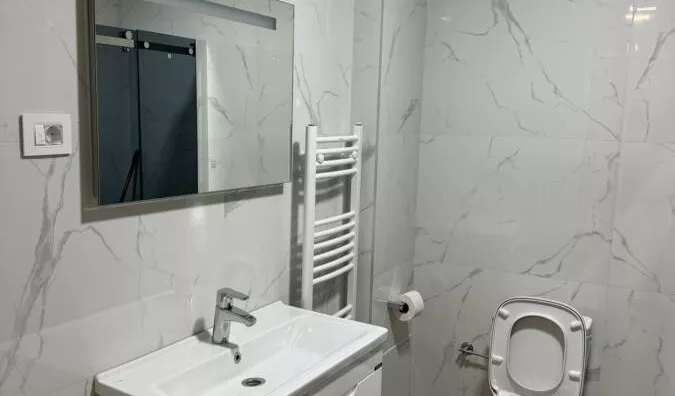 Četvoroiposoban stan | 4zida