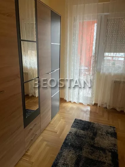 Nedeljka Gvozdenovica | 4zida.rs