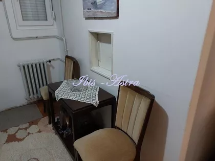 Pariske komune | 4zida.rs