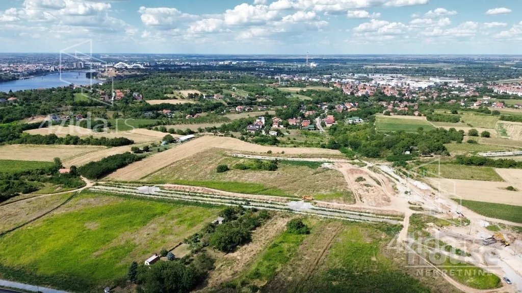 Plac | 4zida