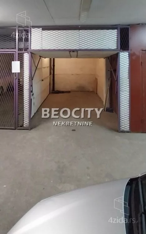 Garaža/Parking | 4zida