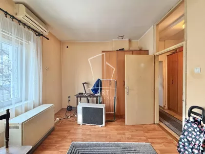 Zvezdarskih jelki | 4zida.rs