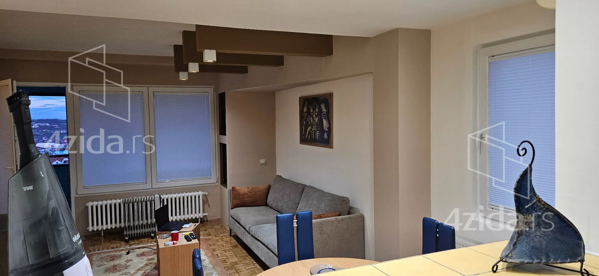 Dvoiposoban stan | 4zida