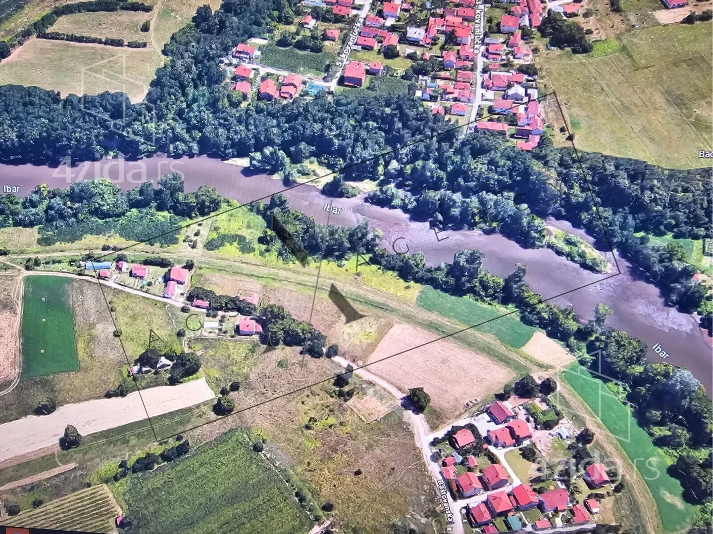 Građevinsko zemljište | 4zida