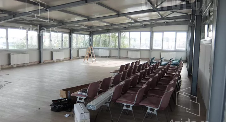 Poslovni prostor | 4zida