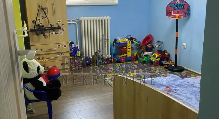 Četvoroiposoban stan | 4zida
