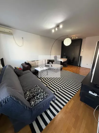 Cvetkova Pijaca | 4zida.rs