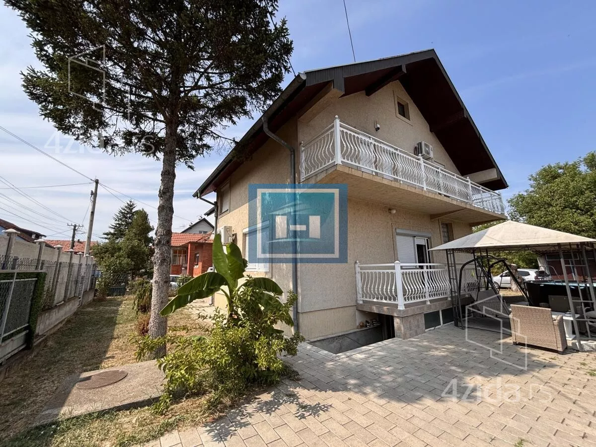 Kuća | 4zida