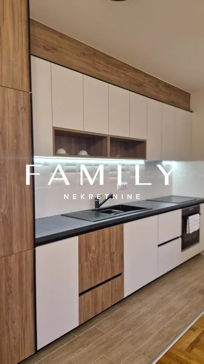 Karađorđeva | 4zida.rs