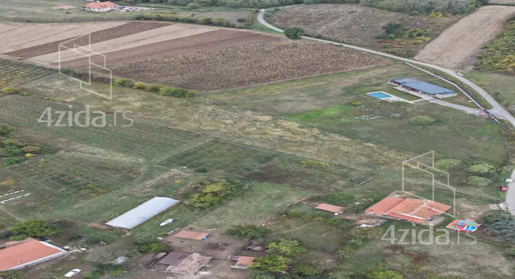 Građevinsko zemljište | 4zida