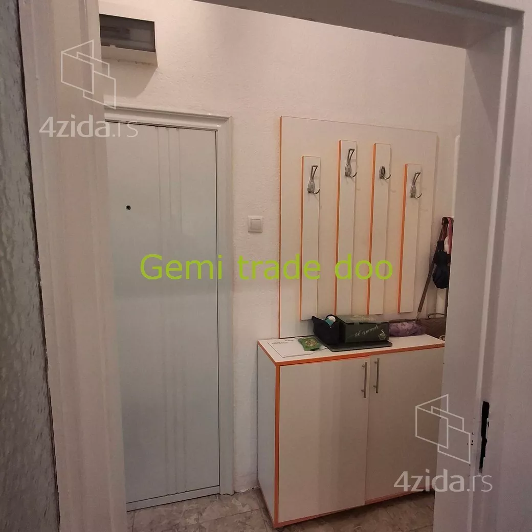 Kancelarija | 4zida