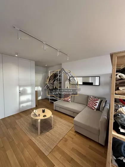 Dunavski kej | 4zida.rs