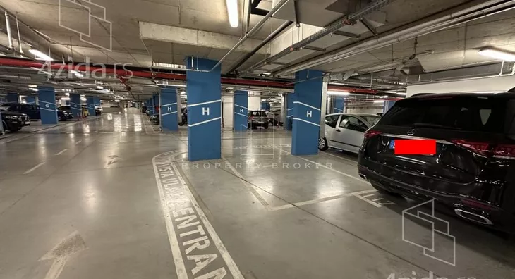 Garaža | 4zida