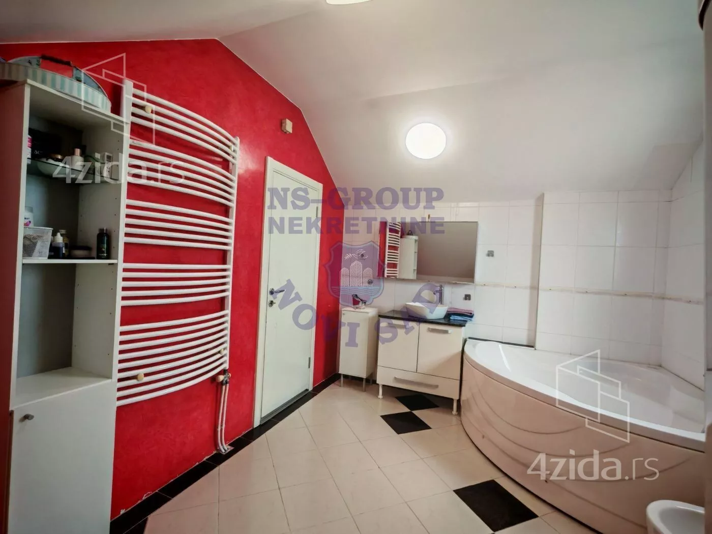 Petosoban stan | 4zida