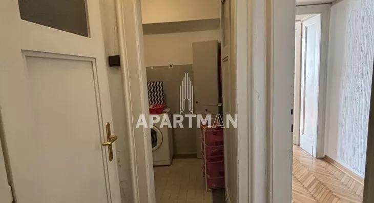 Četvoroiposoban stan | 4zida