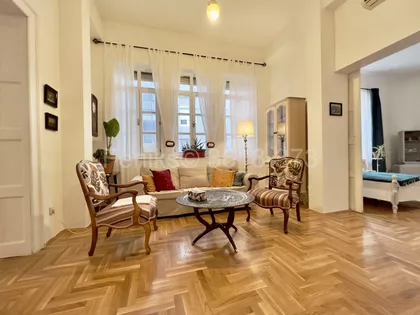 Lipov Lad | 4zida.rs