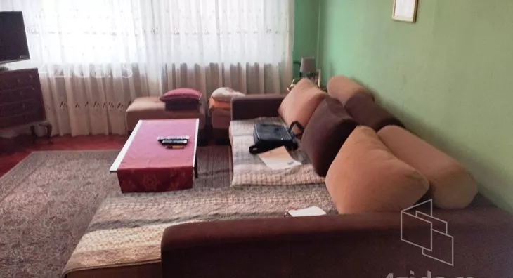 4-etažna kuća | 4zida