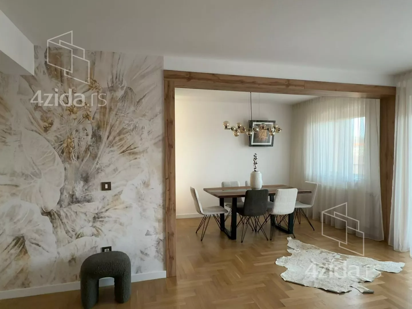 Četvorosoban stan | 4zida
