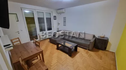 Nedeljka Gvozdenovica | 4zida.rs