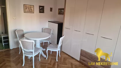 DOŽA ĐERĐA | 4zida.rs