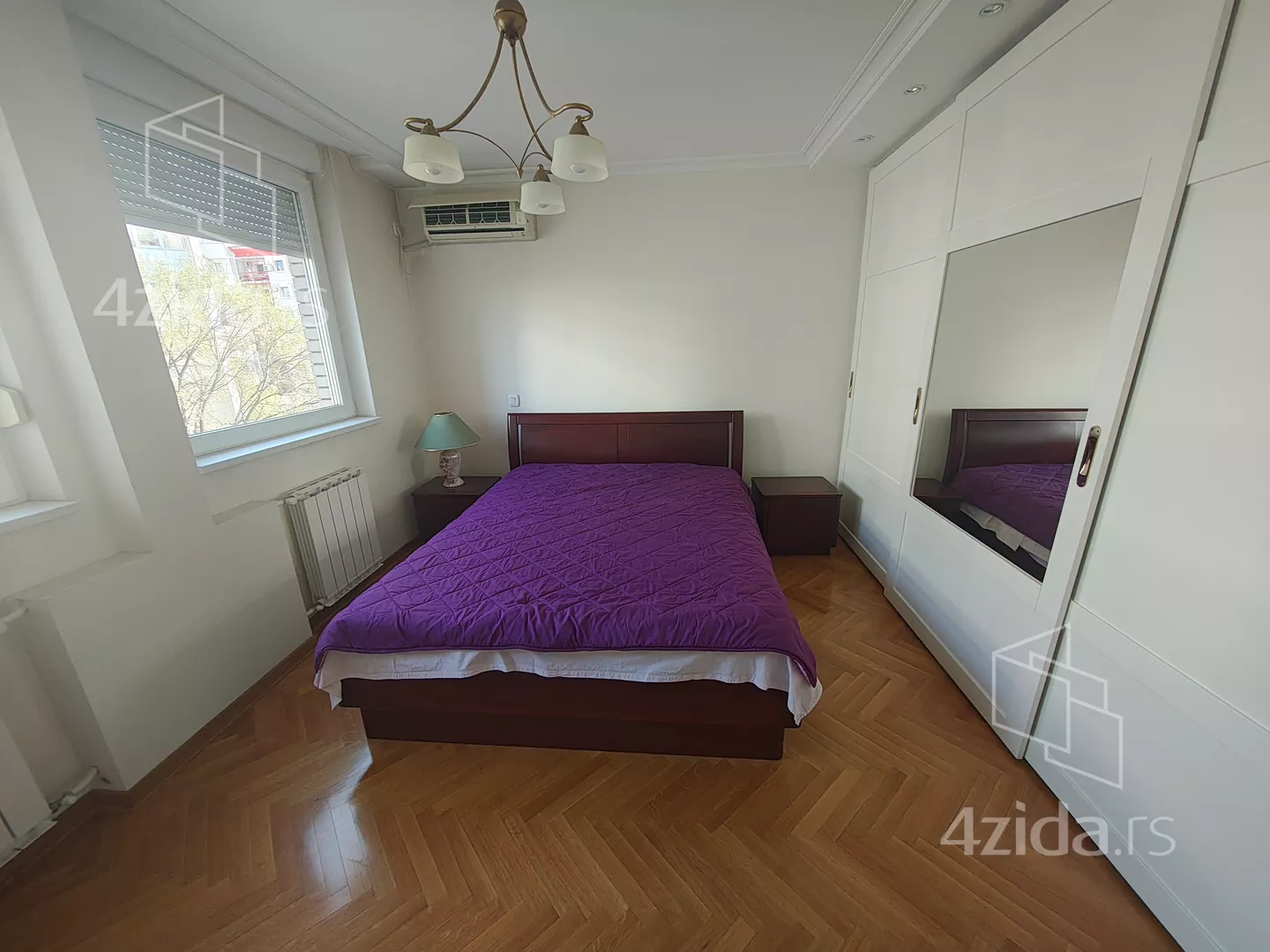 Petosoban stan | 4zida