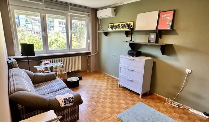 Četvoroiposoban stan | 4zida