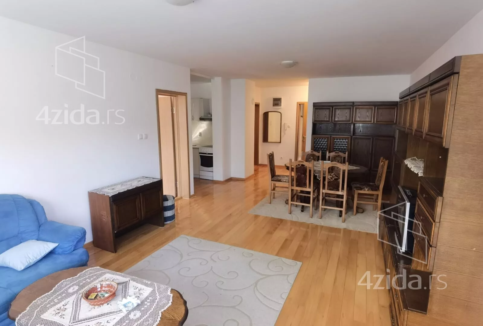 Jednoiposoban stan | 4zida