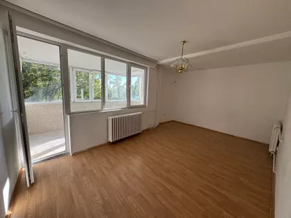 Sava Burića 1 | 4zida.rs