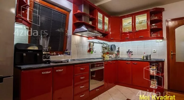 Četvorosoban stan | 4zida